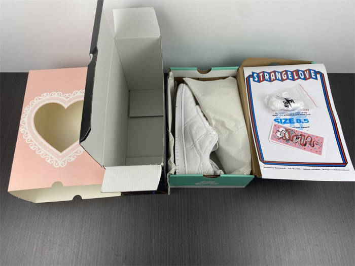 Dover Street Market x Nike Dunk Low “Triple White” DH2686-100