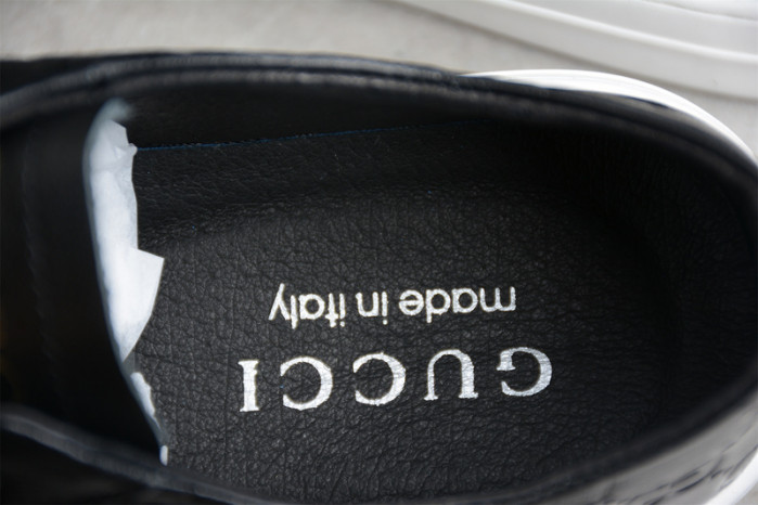 G*u*i low-top sneaker