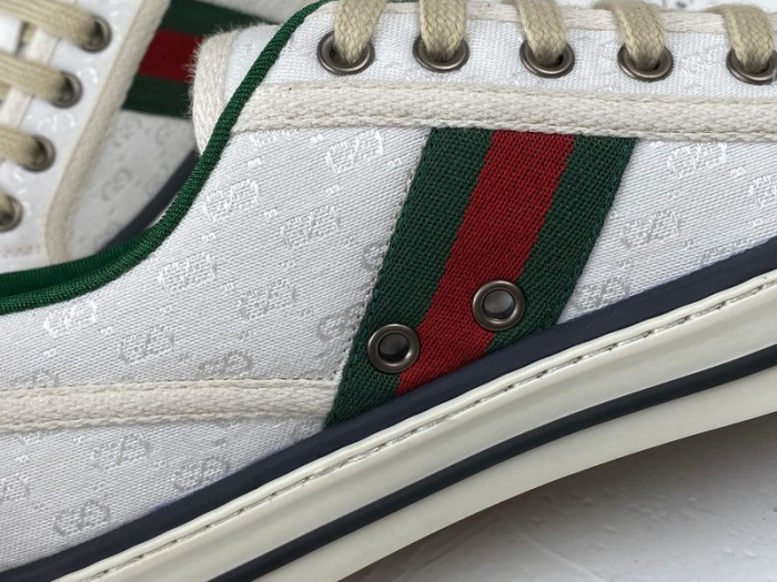 G*u*i tennis 1977 sneaker 606111 99w90 9085