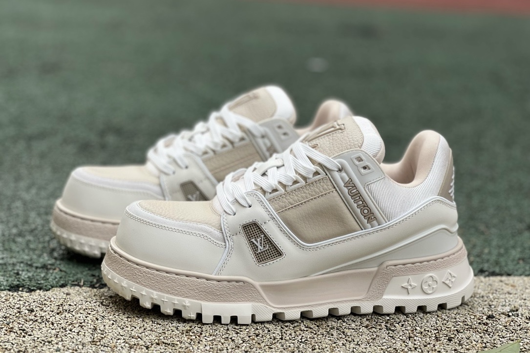 LV TRAINER MAXI Off-white brown