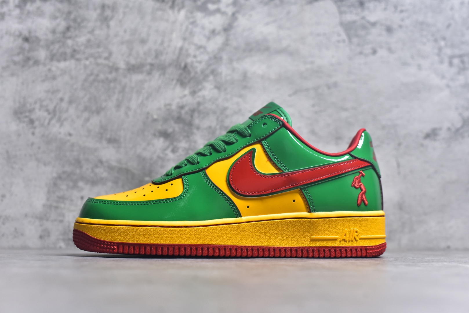 Nike Air Force 1 × Lil Yachty  IH4383-300